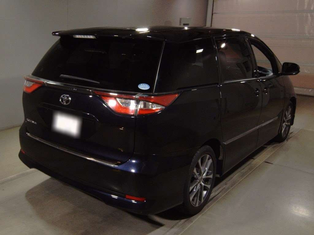 2017 Toyota Estima ACR50W[1]