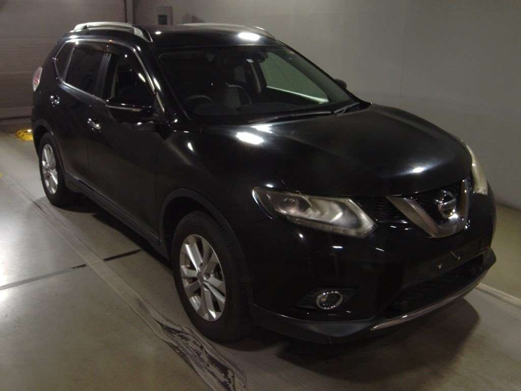 2014 Nissan X-Trail NT32[2]