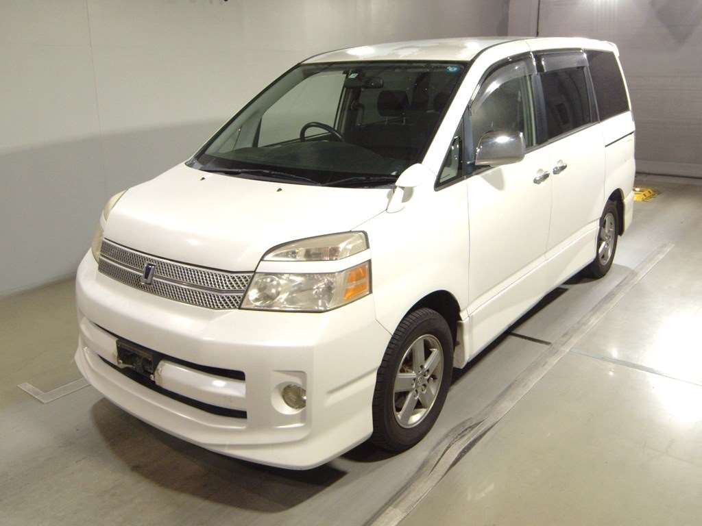 2005 Toyota Voxy AZR60G[0]