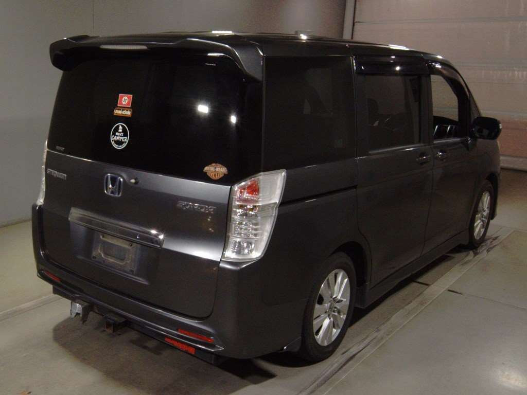 2010 Honda Step WGN Spada RK5[1]