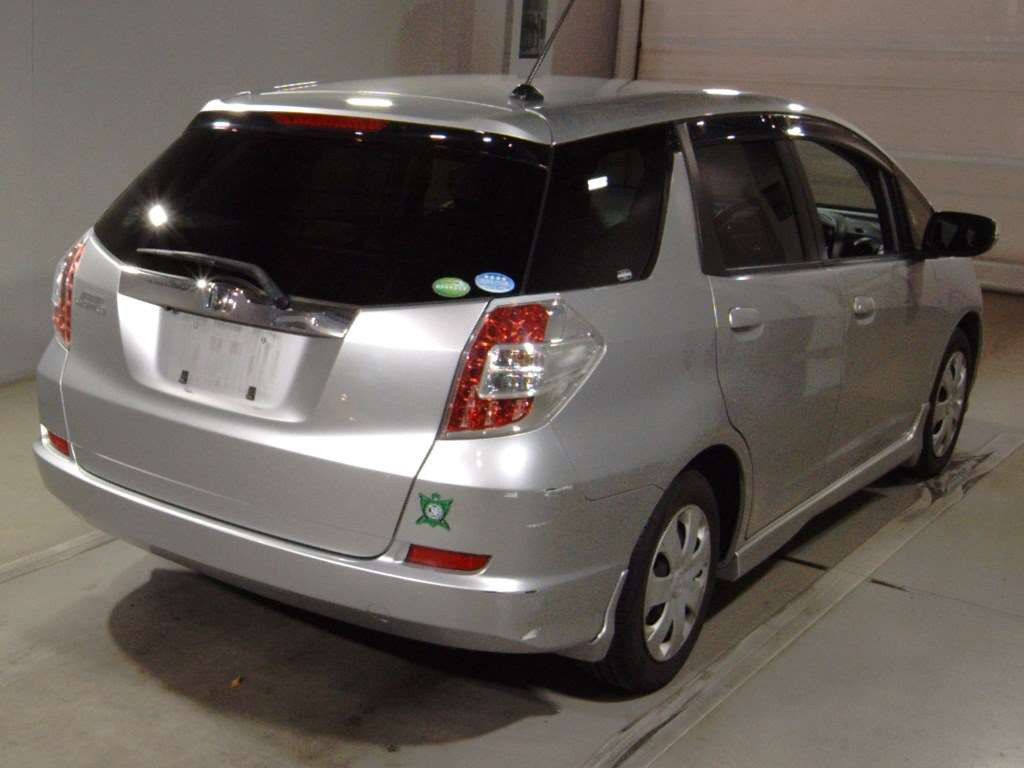 2013 Honda Fit Shuttle GG7[1]