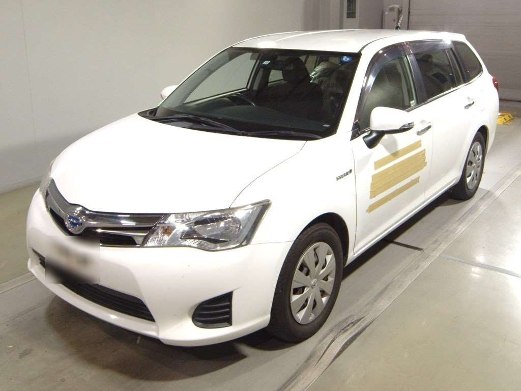 2013 Toyota Corolla Fielder NKE165G[0]