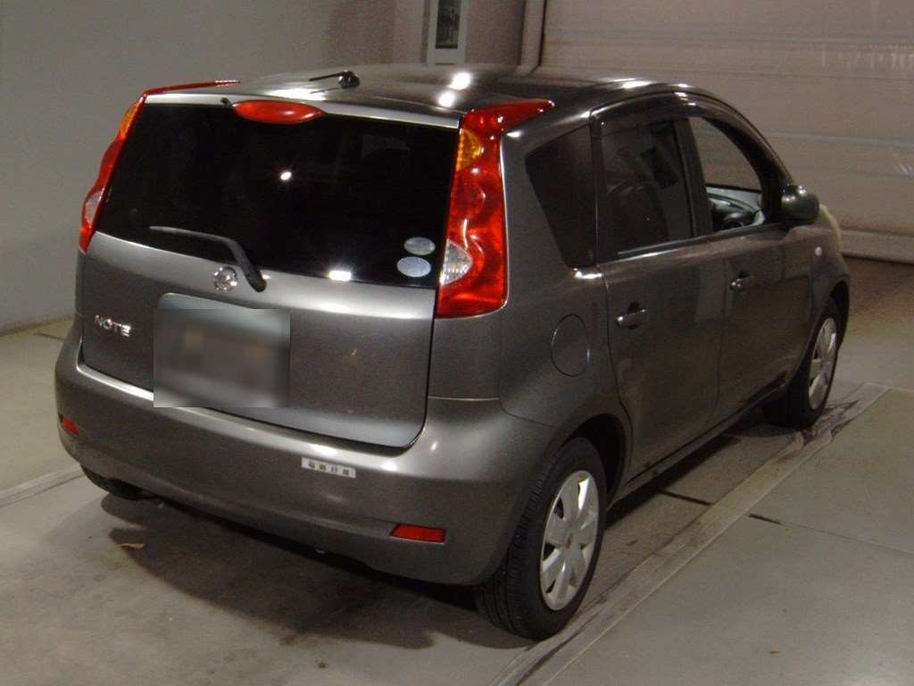 2010 Nissan Note E11[1]