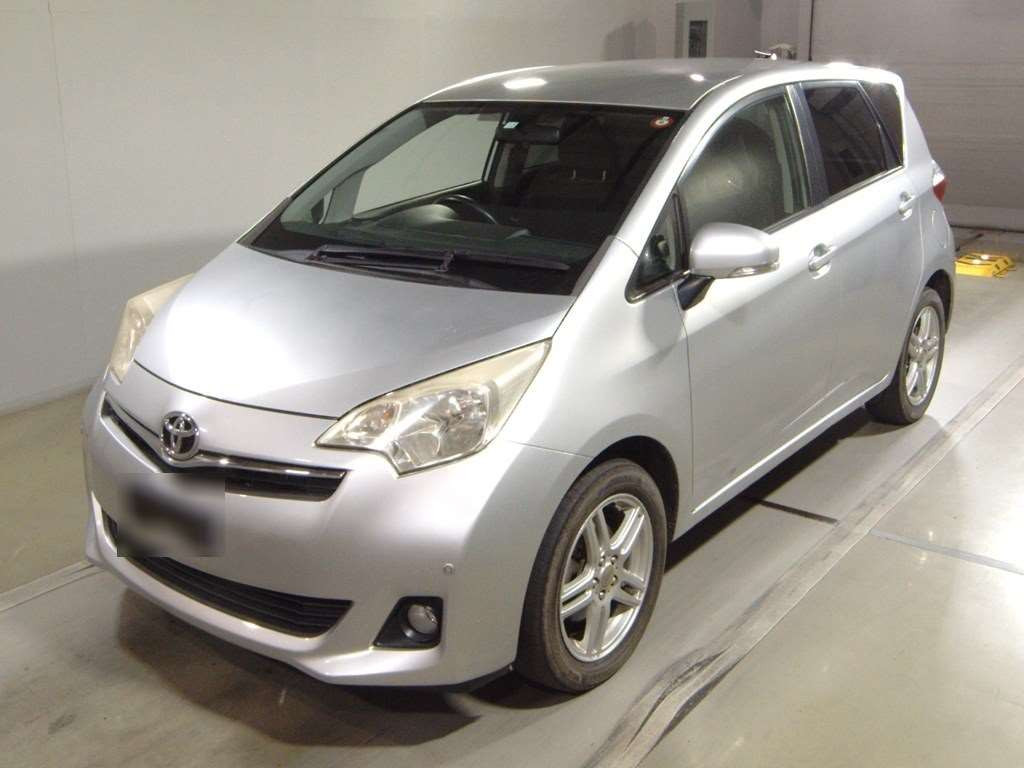 2010 Toyota Ractis NCP125[0]