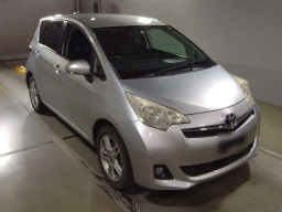 2010 Toyota Ractis