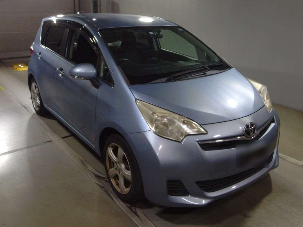 2011 Toyota Ractis NCP120[2]