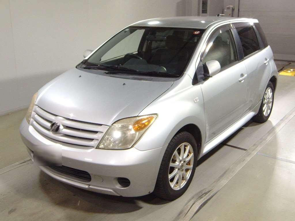 2006 Toyota IST NCP60[0]