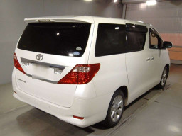 2010 Toyota Alphard