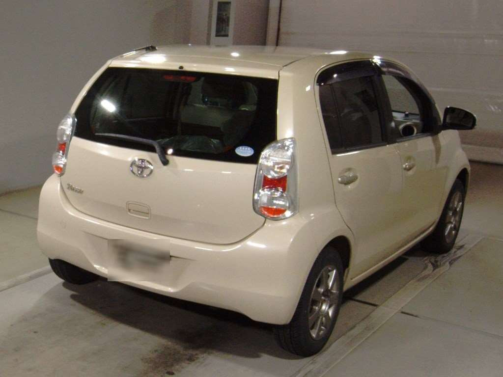 2010 Toyota Passo KGC30[1]