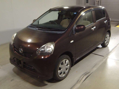 2012 Daihatsu Mira es