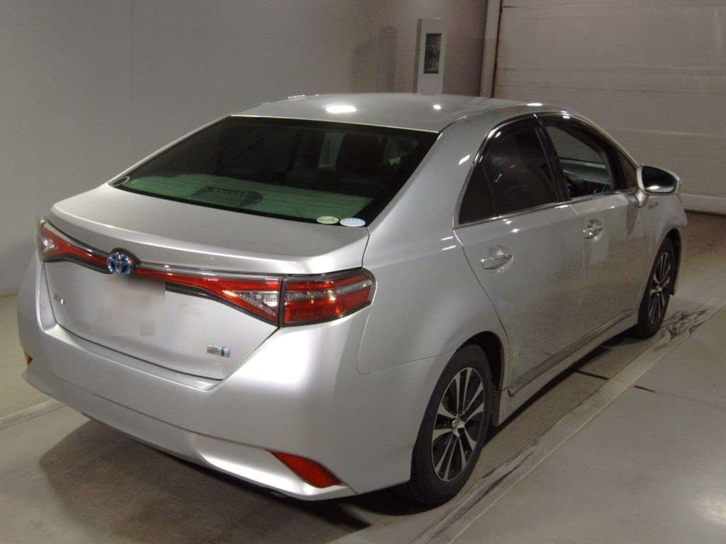 2013 Toyota SAI AZK10[1]