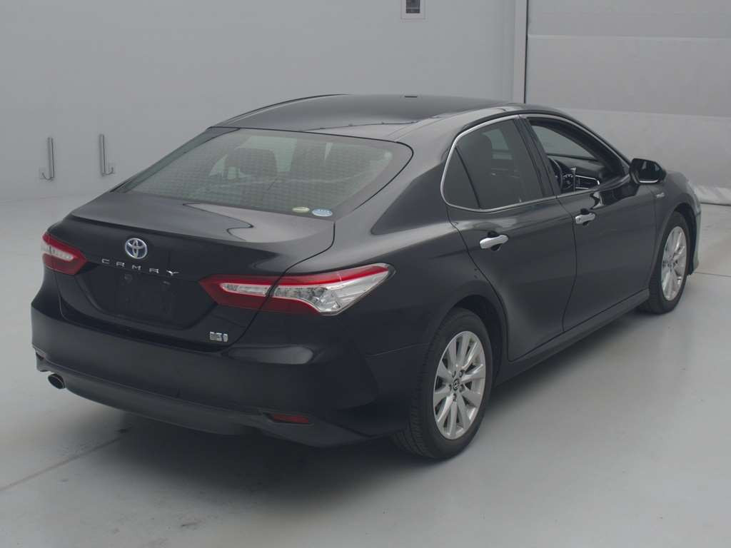 2017 Toyota Camry AXVH70[1]