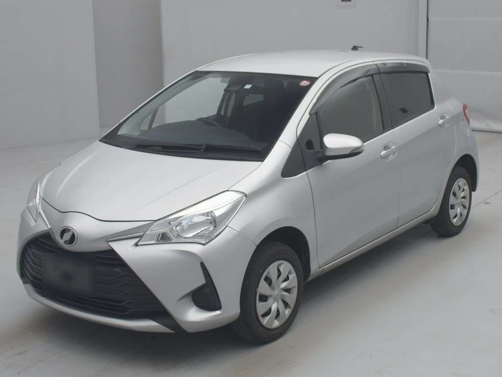 2019 Toyota Vitz NSP135[0]