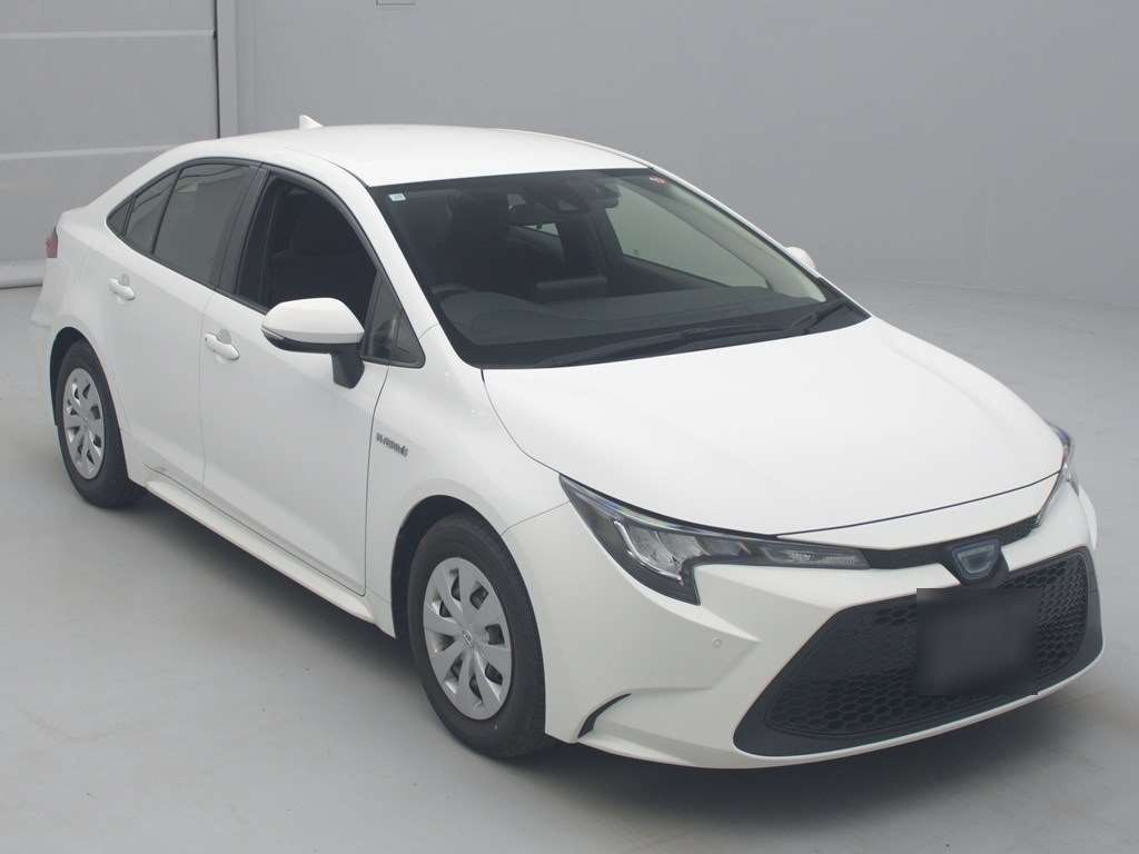 2019 Toyota Corolla Sedan ZWE211[2]