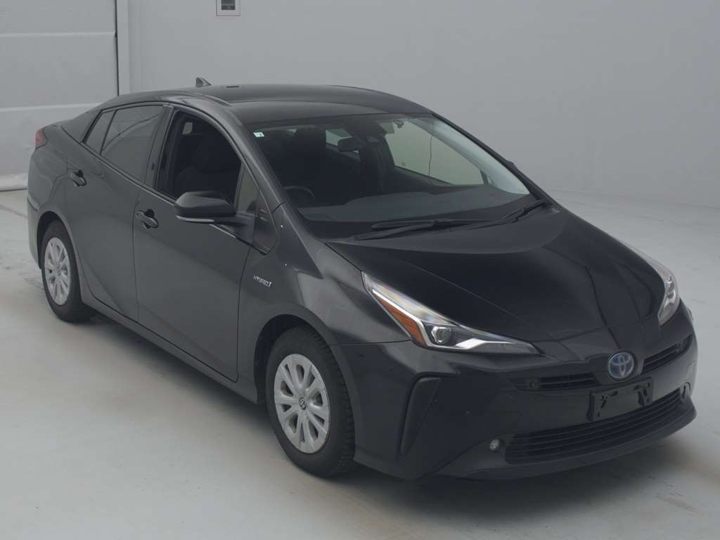 2019 Toyota Prius ZVW51[2]