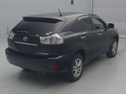 2011 Toyota Harrier