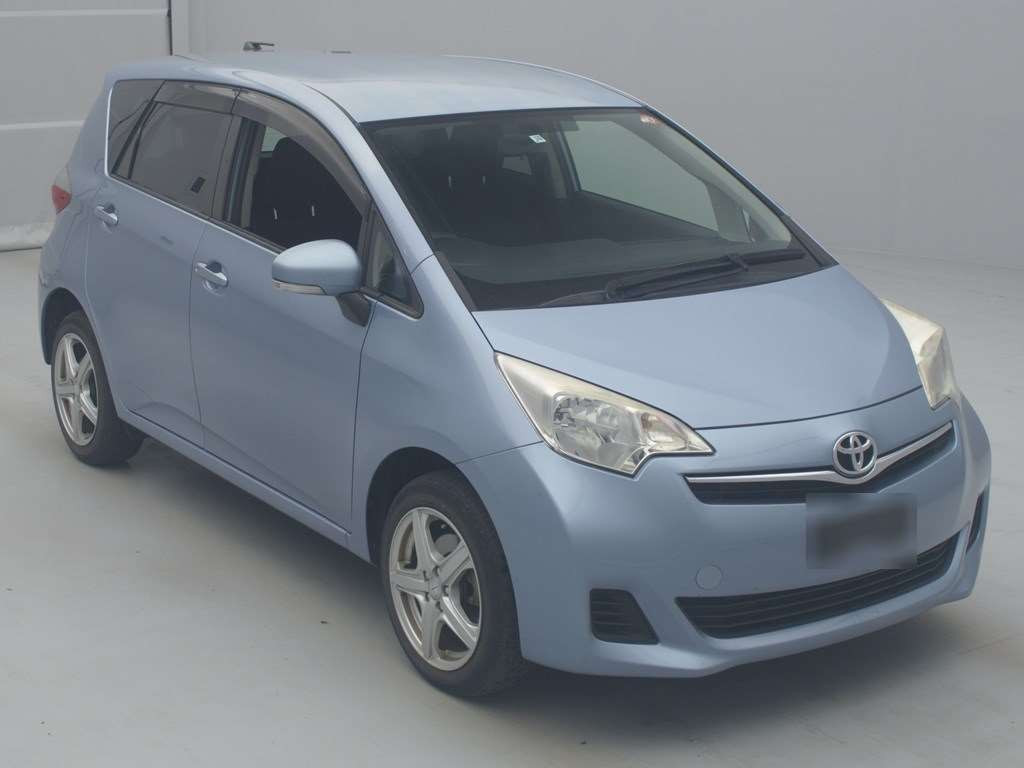 2011 Toyota Ractis NCP125[2]