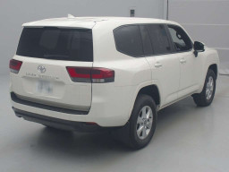 2023 Toyota Land Cruiser