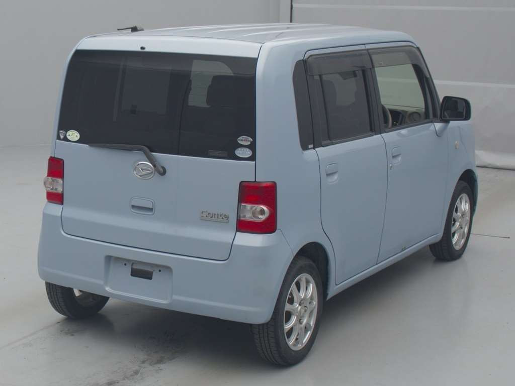 2011 Daihatsu Move Conte L575S[1]