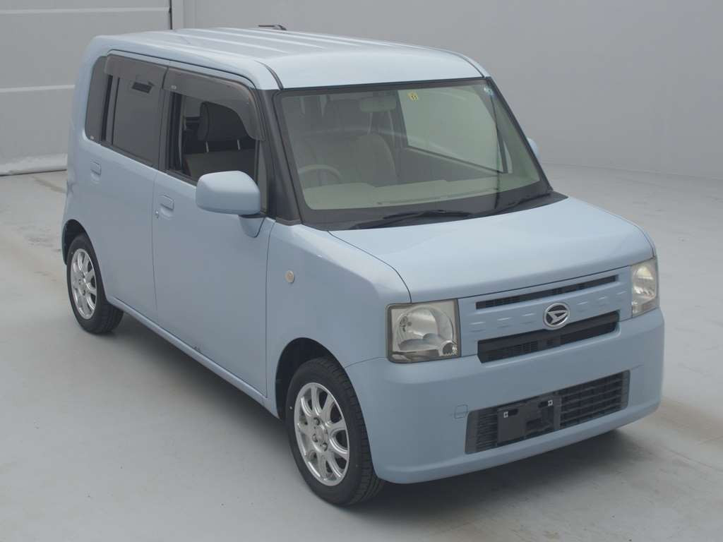 2011 Daihatsu Move Conte L575S[2]