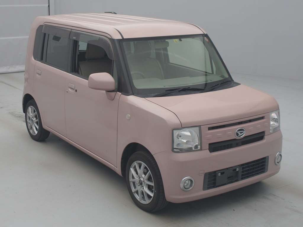 2013 Daihatsu Move Conte L585S[2]