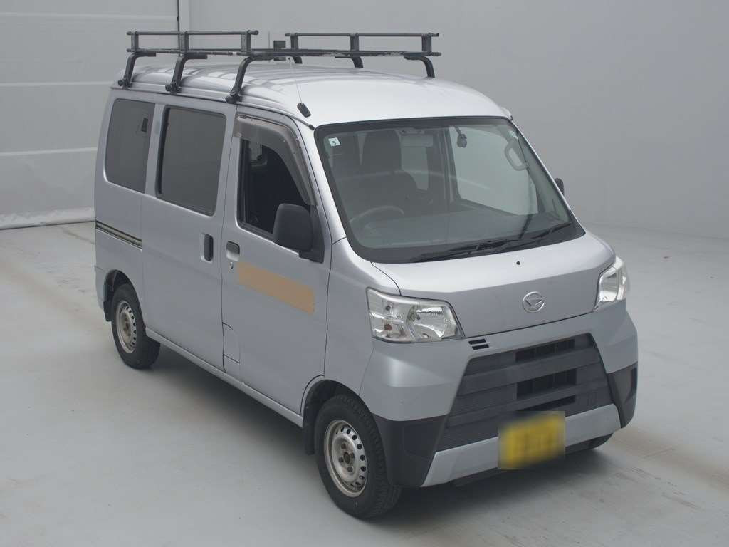 2020 Daihatsu Hijet Cargo S331V[2]