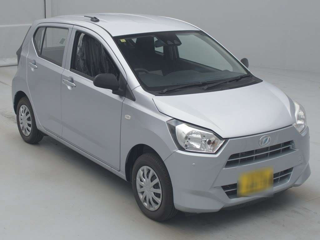 2023 Daihatsu Mira es LA350S[2]