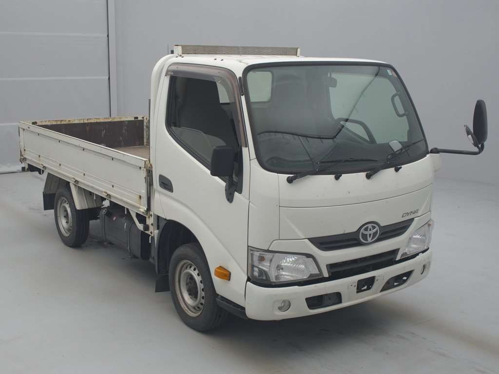 2017 Toyota Dyna Truck KDY281[2]