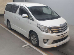 2013 Toyota Alphard Hybrid