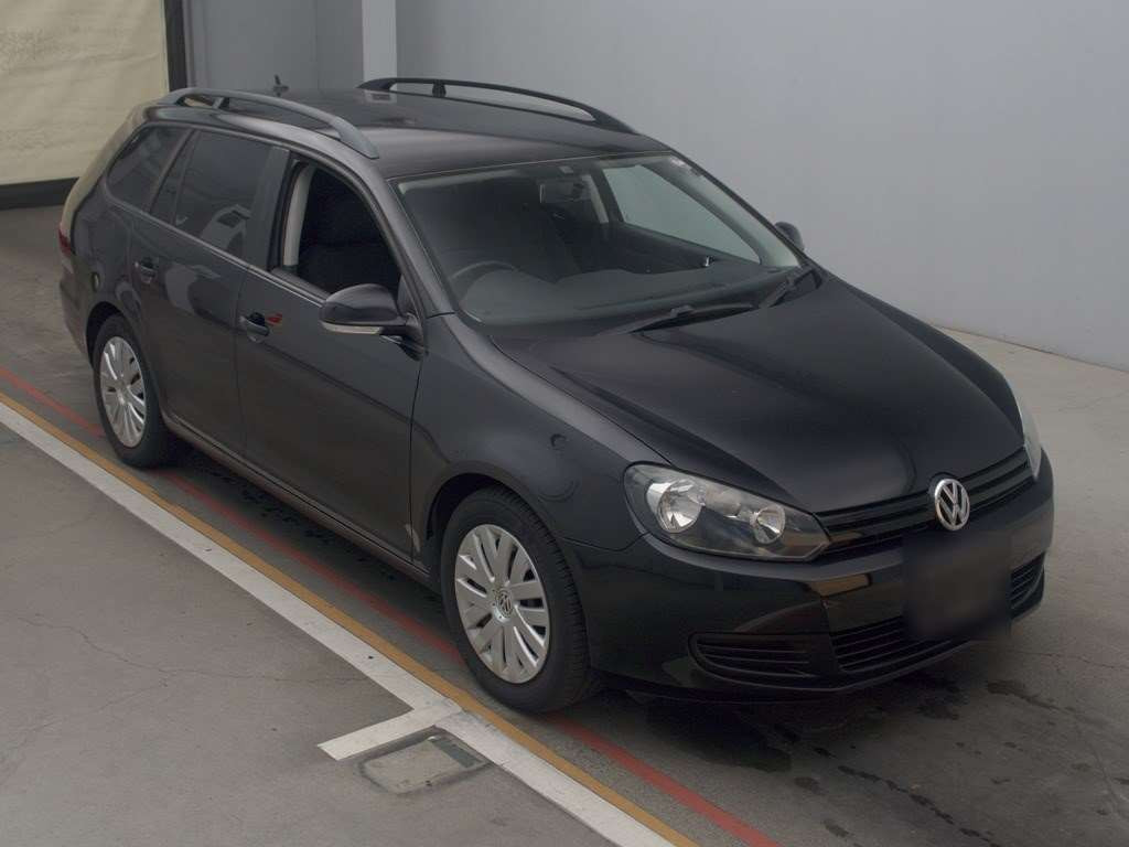 2010 Volkswagen Golf Variant 1KCAX[2]