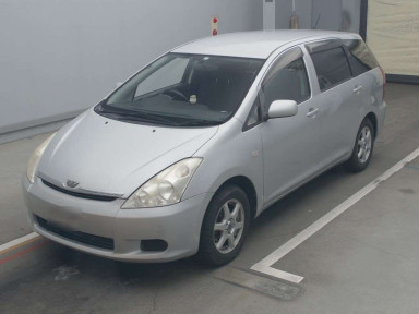 2003 Toyota Wish