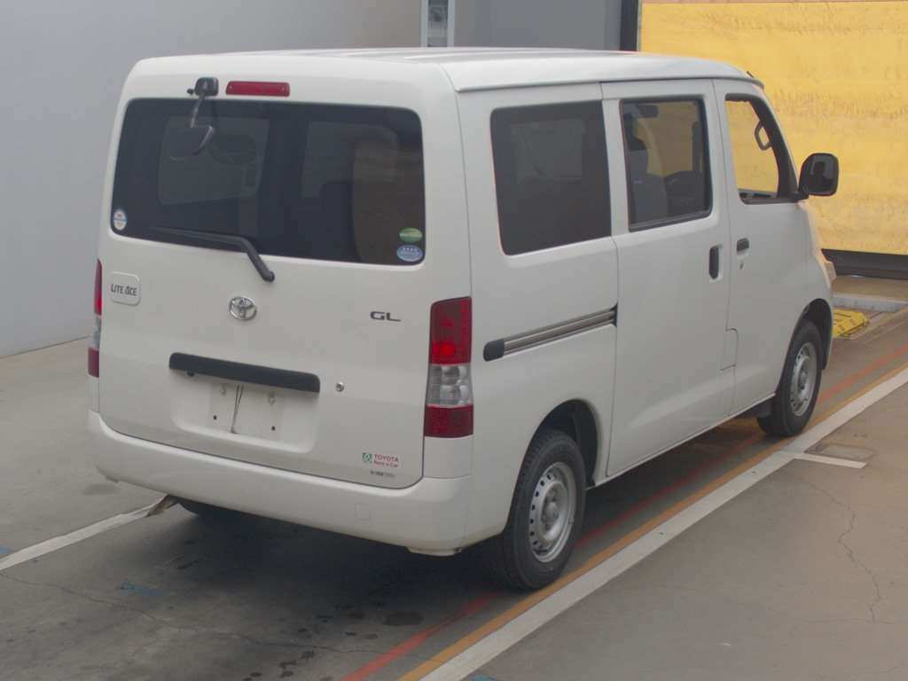 2018 Toyota Liteace Van S402M[1]