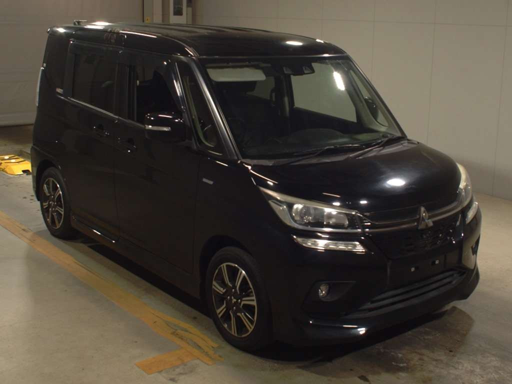 2019 Mitsubishi Delica D2 MB36S[2]