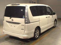 2013 Nissan Serena