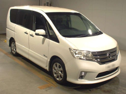 2013 Nissan Serena