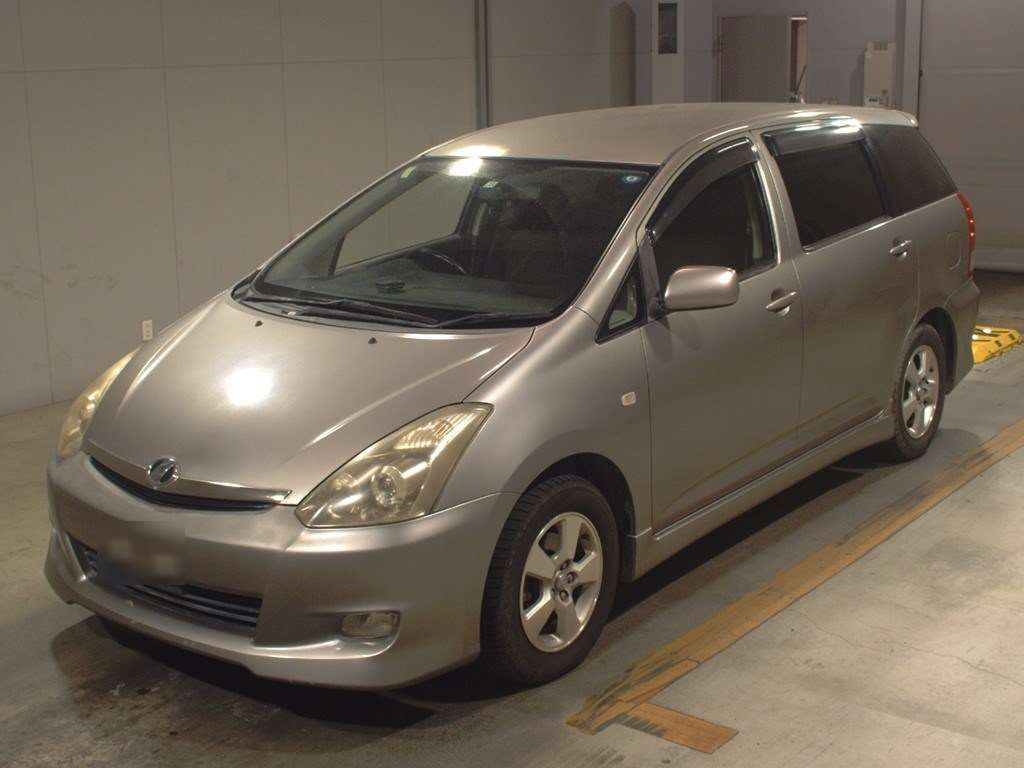 2005 Toyota Wish ZNE10G[0]