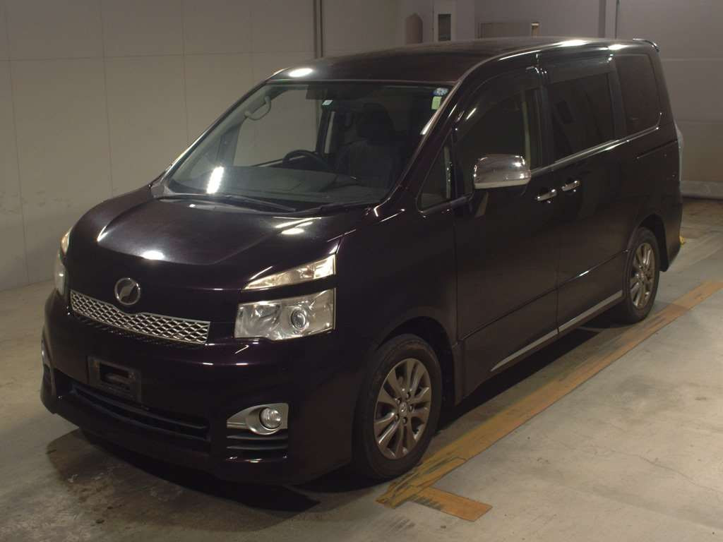 2011 Toyota Voxy ZRR70W[0]