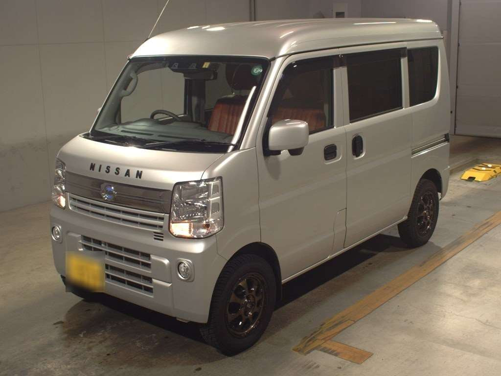 2023 Nissan NV100 Clipper DR17V[0]