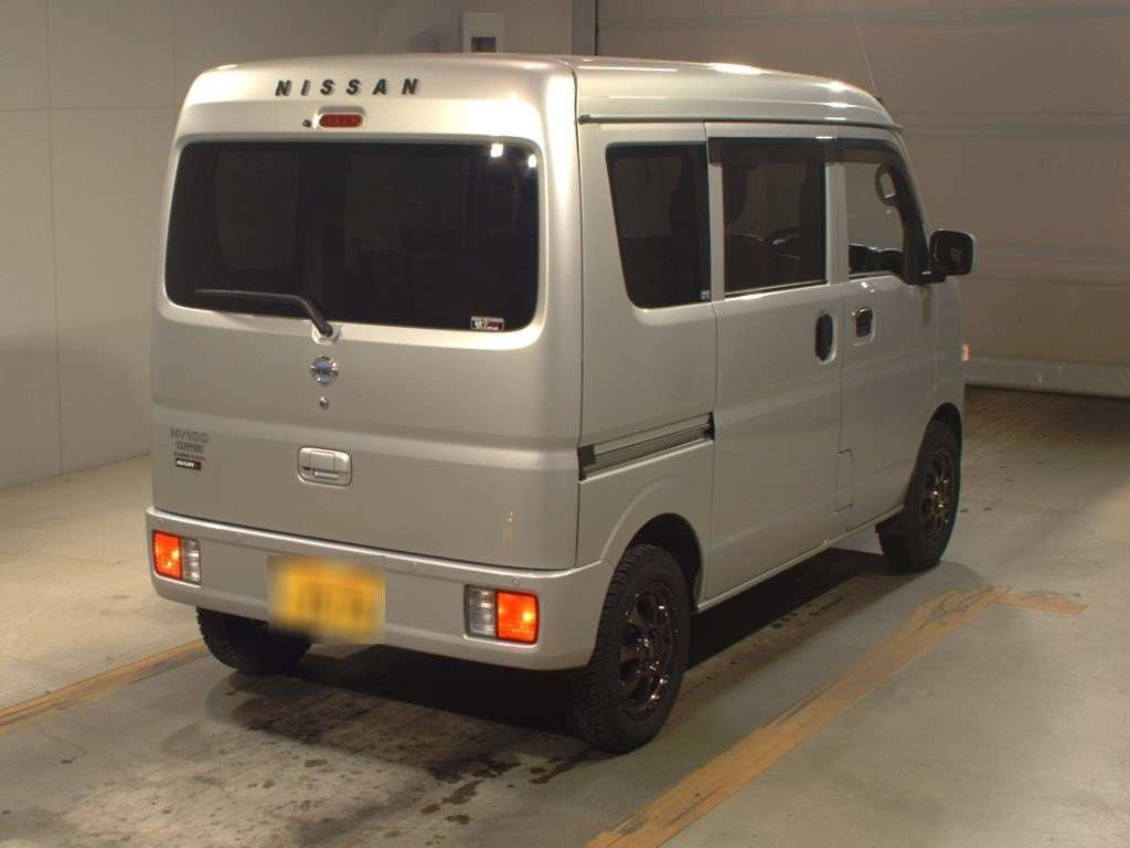 2023 Nissan NV100 Clipper DR17V[1]