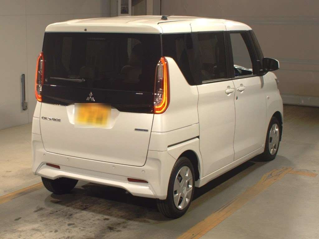 2023 Mitsubishi eK Space B34A[1]