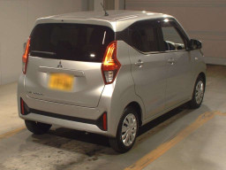 2023 Mitsubishi eK Wagon