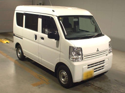 2023 Mitsubishi Minicab Van