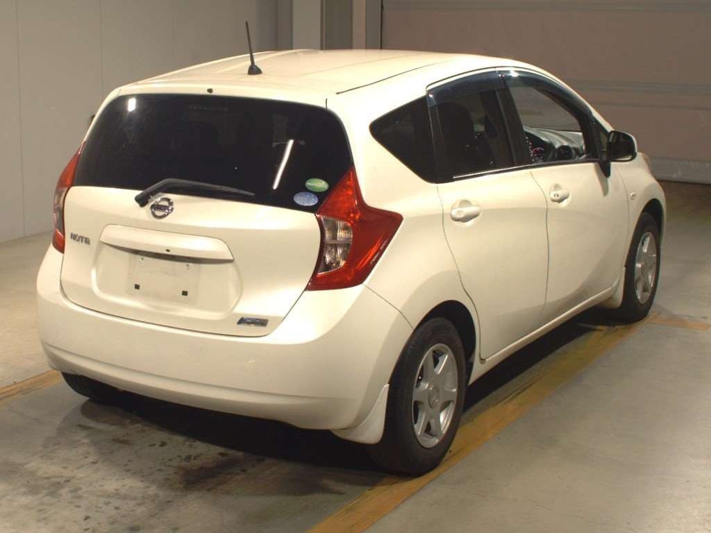 2012 Nissan Note E12[1]