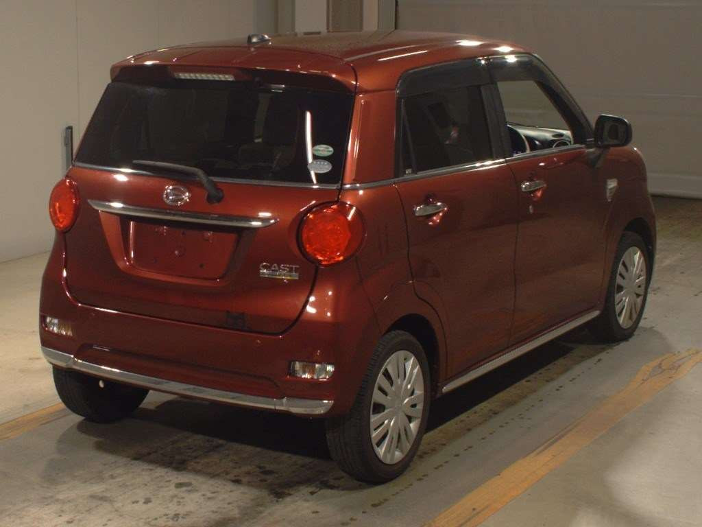 2017 Daihatsu Cast LA250S[1]