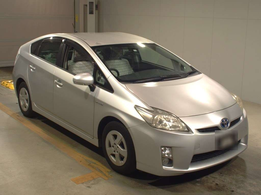 2009 Toyota Prius ZVW30[2]