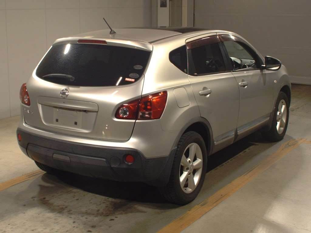 2010 Nissan Dualis KNJ10[1]