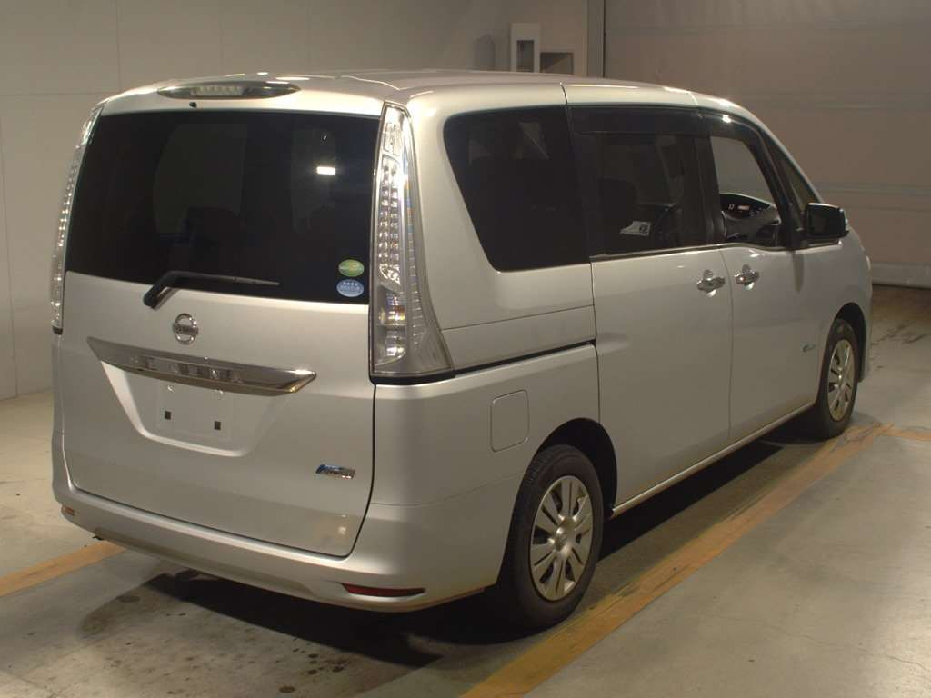 2014 Nissan Serena HC26[1]