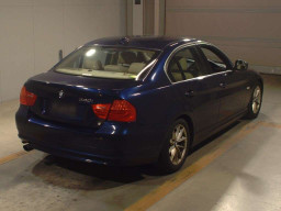 2011 BMW 3 Series