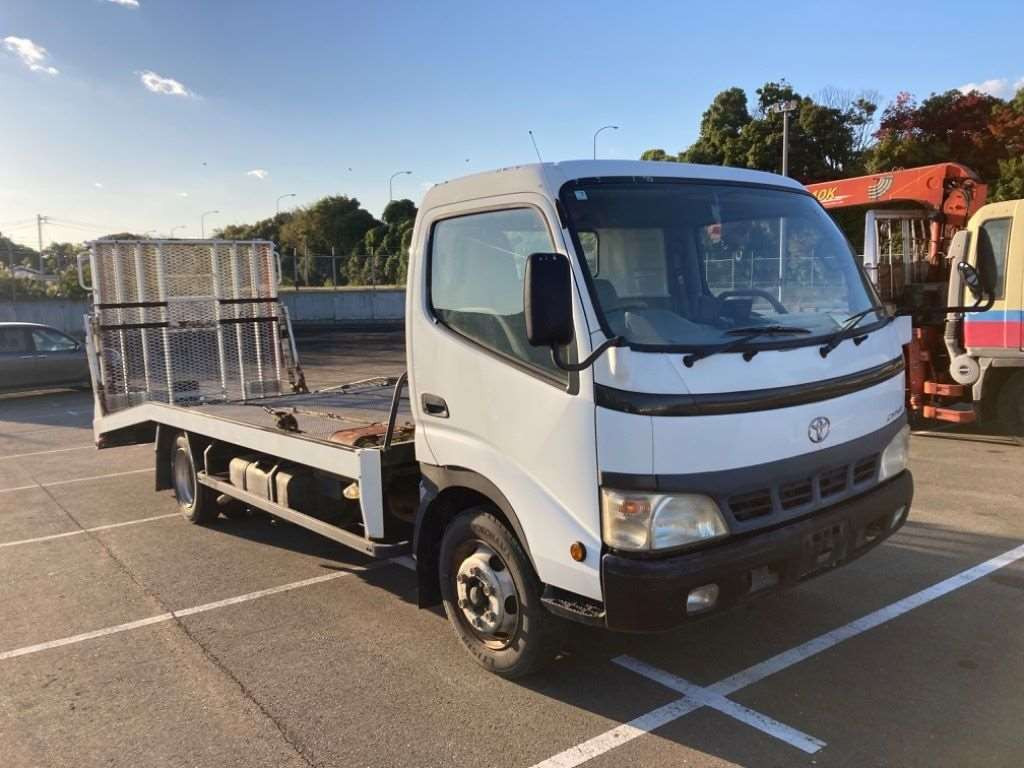 2003 Toyota Dyna Truck XZU421[2]