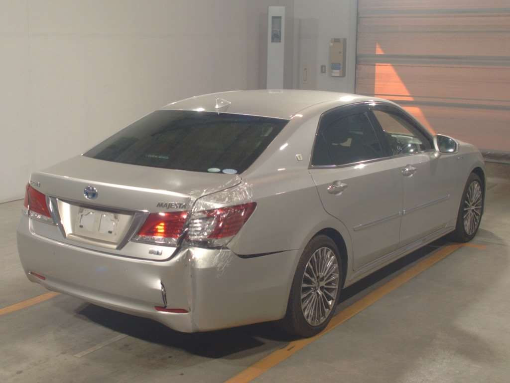 2018 Toyota Crown Majesta GWS214[1]